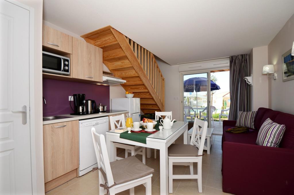 Residence Odalys Le Mas Des Alpilles Paradou Zimmer foto
